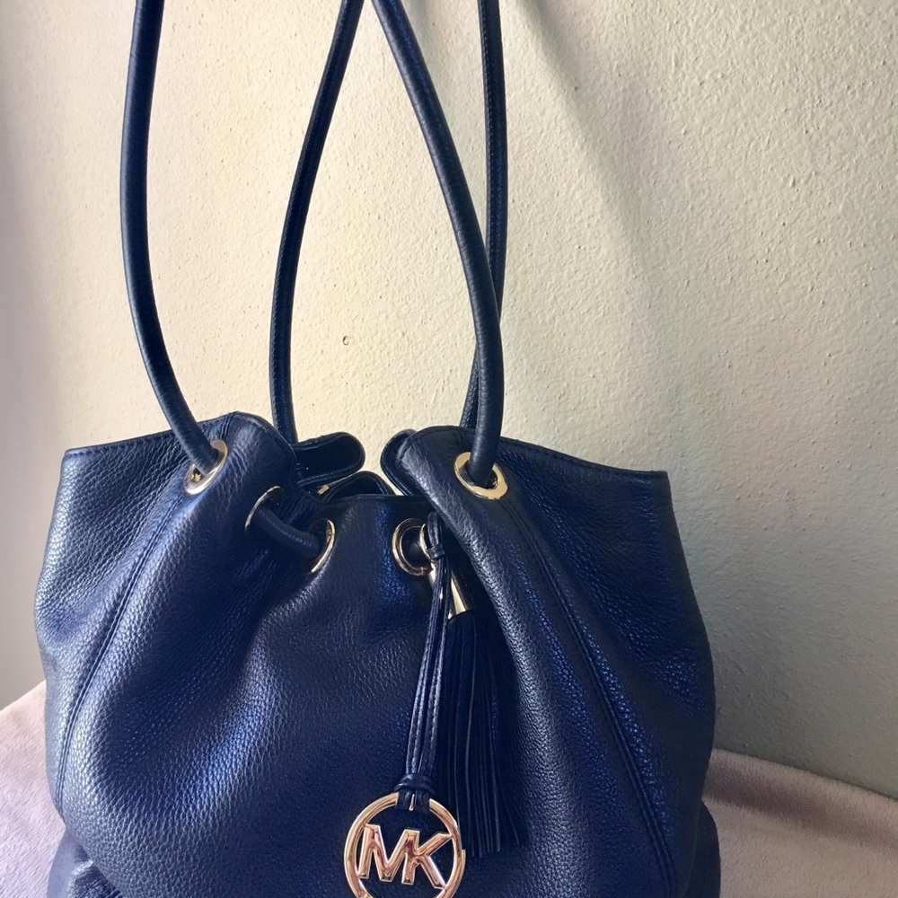 Michael Kors Black Leather Camden Satchel - Picture 2 of 8